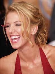 Image Poppy Montgomery Picture