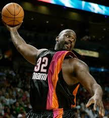 20051211NBAMiamiHeat<b>Shaquille</b>ONealwp.jpg
