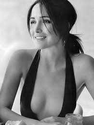 ROSE BYRNE