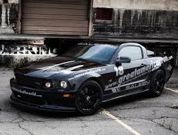 Ford Mustang - via Daymix