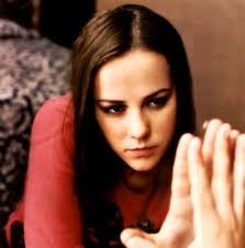 Jena Malone Image Zack Snyders new movie takes a few more SUCKER PUNCHES ... Picture 1