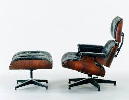 Eames Chair - Bent Plywood