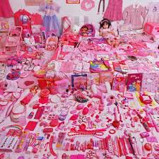 子ども部屋にあるピンクのもの