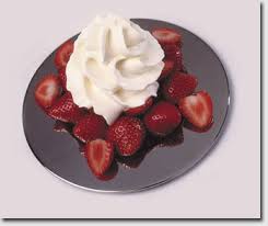 Traditional Sweetened  Whipped Cream  