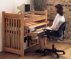 ergonomic  computer desks  