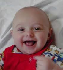 Cute Funny Baby Pictures - via Daymix