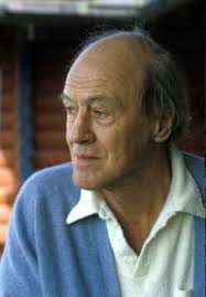 Roald Dahl.bmp - via Daymix