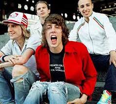 Image U.K. rockers <b>Razorlight</b> make Picture