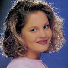 Siblings:Stephanie Tanner - via Daymix