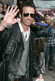 Scott Weiland pero debido - via Daymix
