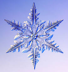 two snowflakes - via Daymix