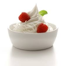 three topping Pinkberry. - via Daymix