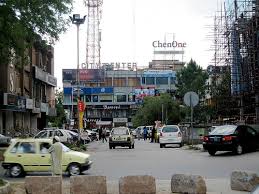 jewelry shops, gift shops,