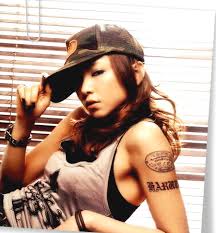 Image <b>Namie Amuro</b>   Want Me, Want Me Picture