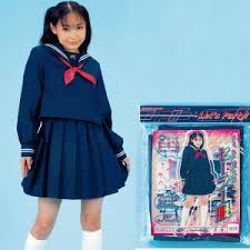 誰もが憧れるセーラー服に簡単に
