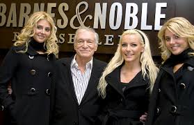 Hugh Hefners - via Daymix