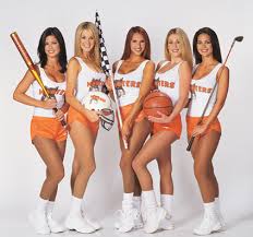 hooters.jpg - via Daymix