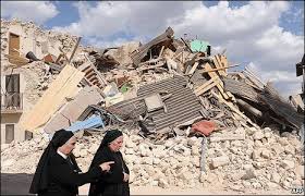 pictures: Italy earthquake - via Daymix