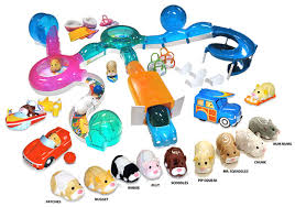 2010 Zhu Zhu Pets - via Daymix