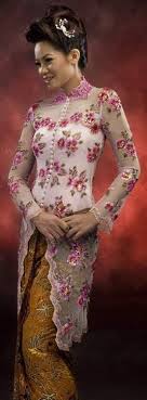   Kebaya   Putih Pink Product Photo 