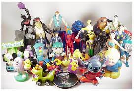Junk toys are toys - via Daymix