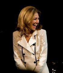 Silda Wall Spitzer - via Daymix