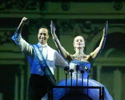 KATHY VOYTKO as Eva  Peron      