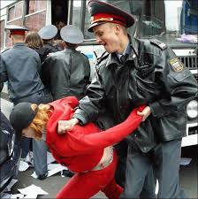   violent   russian policeman