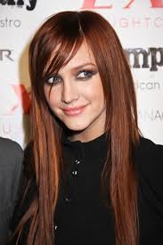 Ashley Simpson's Hair Color - via Daymix