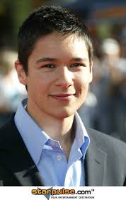 Image <b>Oliver James</b>-SGG-051992.jpg Picture