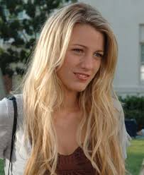 Image <b>Blake Lively's</b> stuck between GG and <b>...</b> Picture
