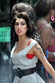 Amy Winehouse - via Daymix