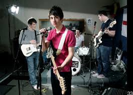 Image Signed <b>Arctic Monkeys</b>& 39; Singles Picture