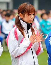 を盛り上げる美女アスリート