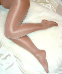 pair of pantyhose while - via Daymix