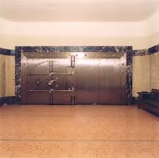 Puerta c mara acorazada del  oro   