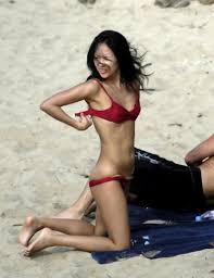 zhang-ziyi-topless-14.jpg)