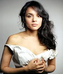 Norah Jones Picture 2