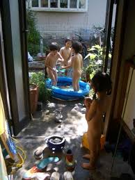 水浴び君たち