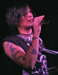 MetalSucks » Blog Archive » LIVING PROOF THAT HINDER FANS ARE ...