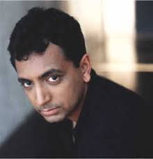 Image M. Night Shyamalan Still Picture