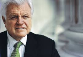 Ted Kennedy Dead at 77