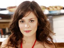 Image Anna Friel said that "She Picture