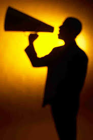 Public Speaking - via Daymix