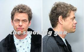 the host Vince Offer - via Daymix