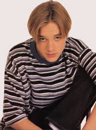 Image <b>Devon Sawa</b> vs. Picture