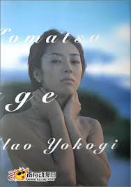 日本女演员小松千春(33岁)，日前