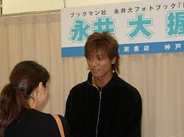 http://pds.exblog.jp/pds/1/200505/23/41/d0054341_2219834.jpg