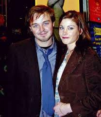 Brooke Satchwell Picture 0