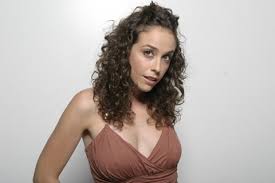 Shira Lazar - via Daymix